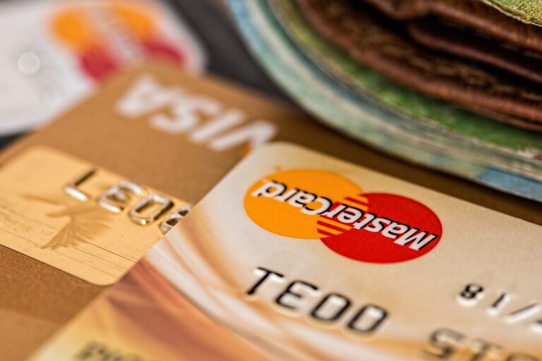 APPLICAZIONE PER PAGARE CON CARTA DI CREDITO