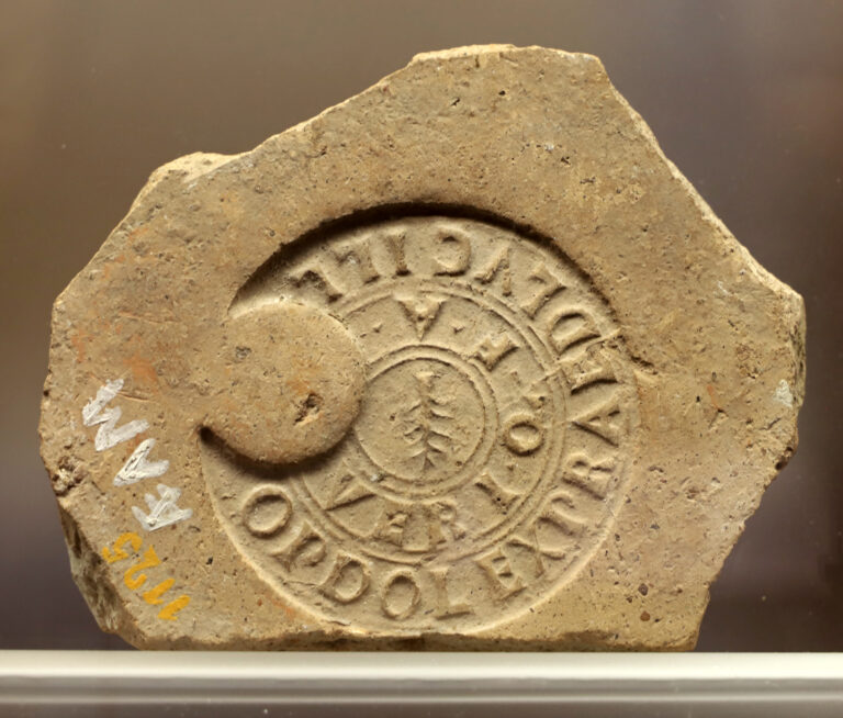 COME SAPERE QUANDO PAGARE IL BOLLO